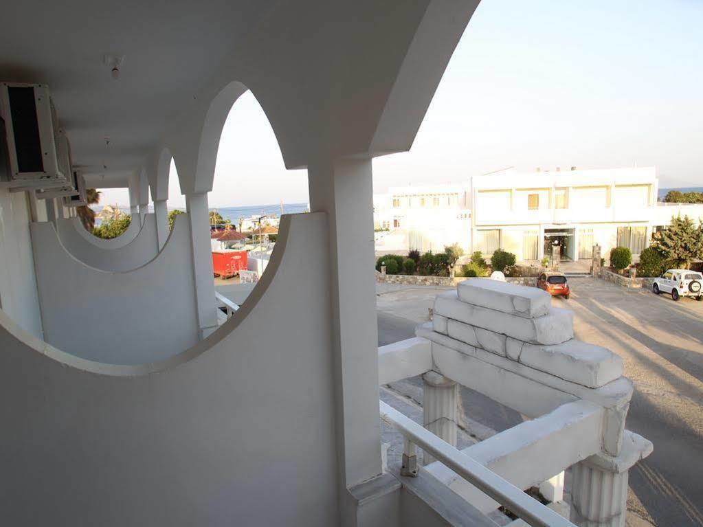 Antonis Hotel Kéfalosz Kültér fotó